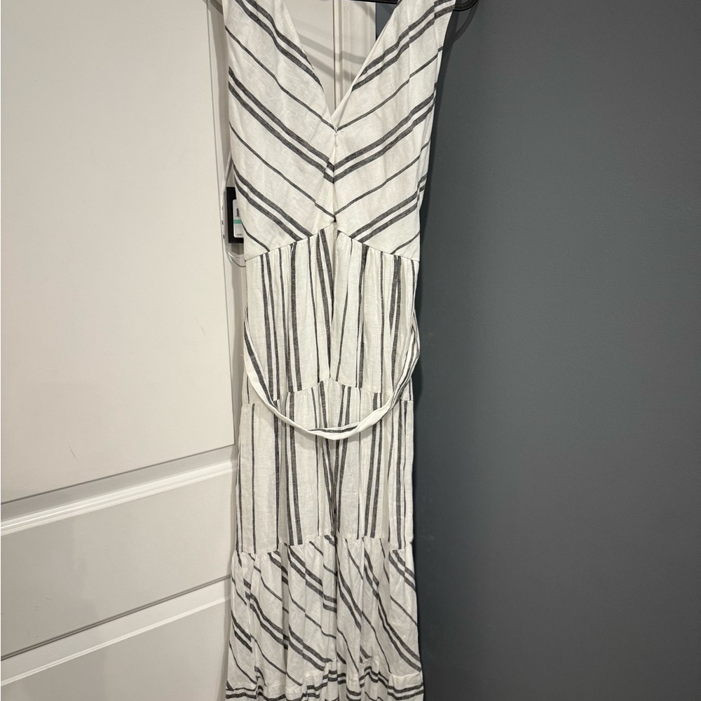 NWT: DKNY Monochrome Striped Maxi Dress